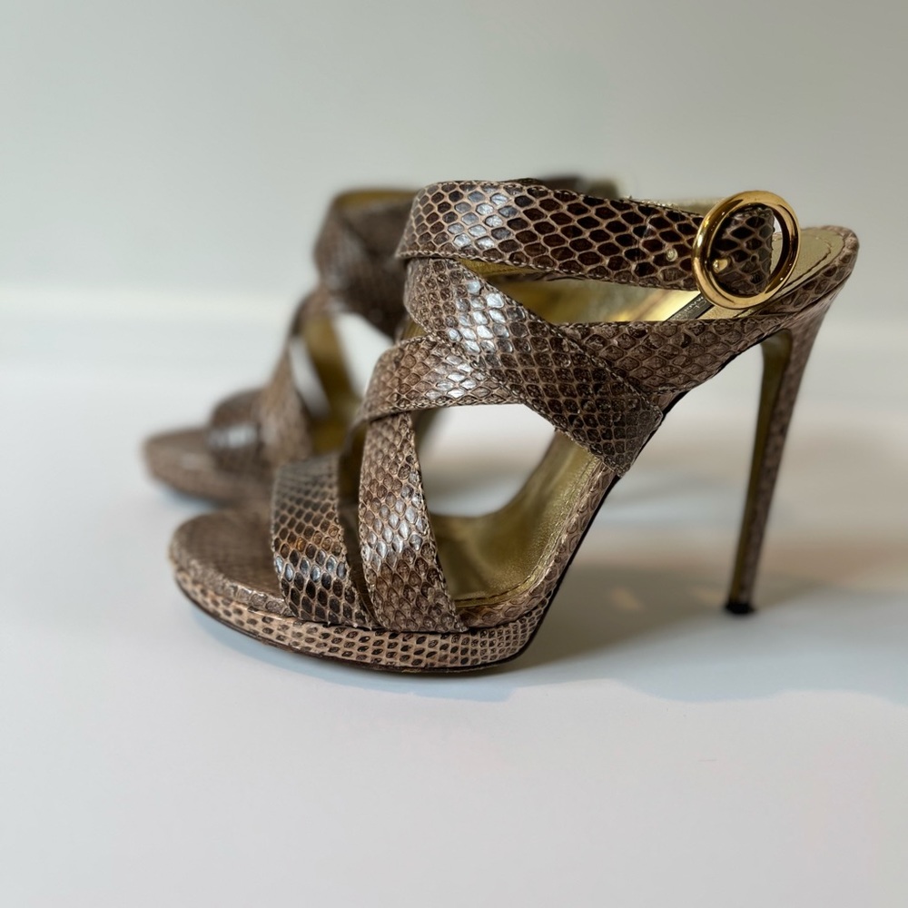 heart stopping strappy sandals